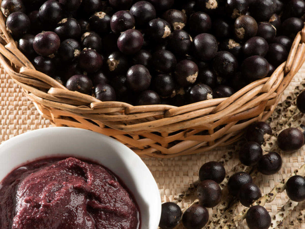 How acai berry prevents signs of aging