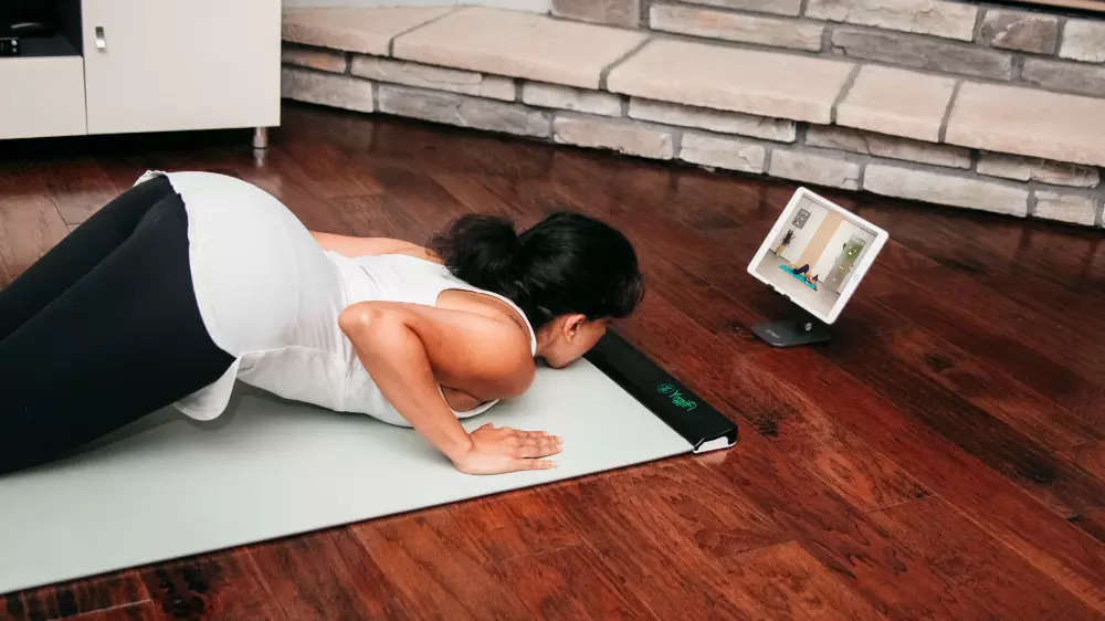 This smart mat will teach you yoga and also help get correct postures