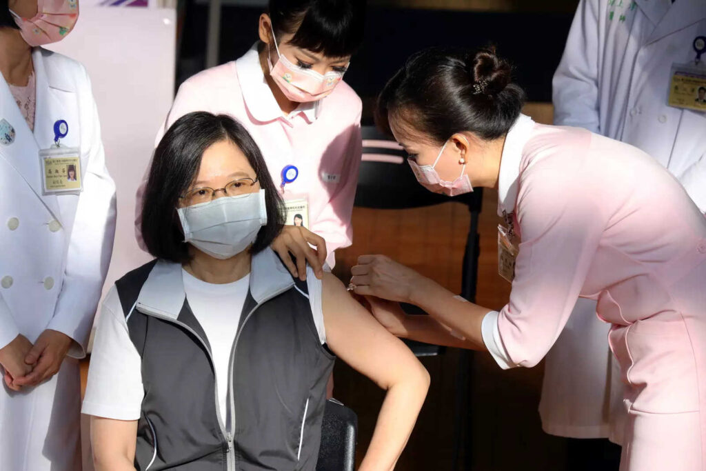 Taiwan's president receives domestically developed vaccine