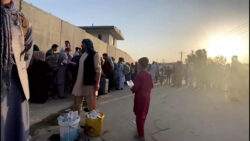 Area around Kabul airport 'incredibly crowded'