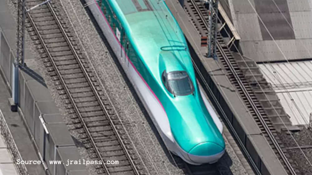 From smoking to zooming: How Japan's bullet trains are adapting to pandemic work culture