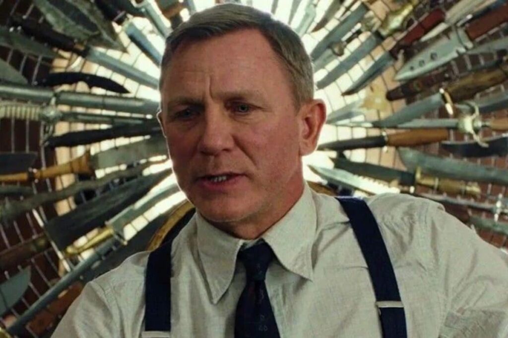 Daniel Craig Becomes Highest Paid Actor With Rs 743 Crore Paycheck for Knives Out Sequels