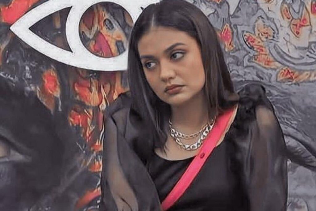 Bigg Boss OTT: Divya Agarwal Slams Karan Johar for Bashing Her, Says 'Tum Bollywood Ke Raja Ho...'