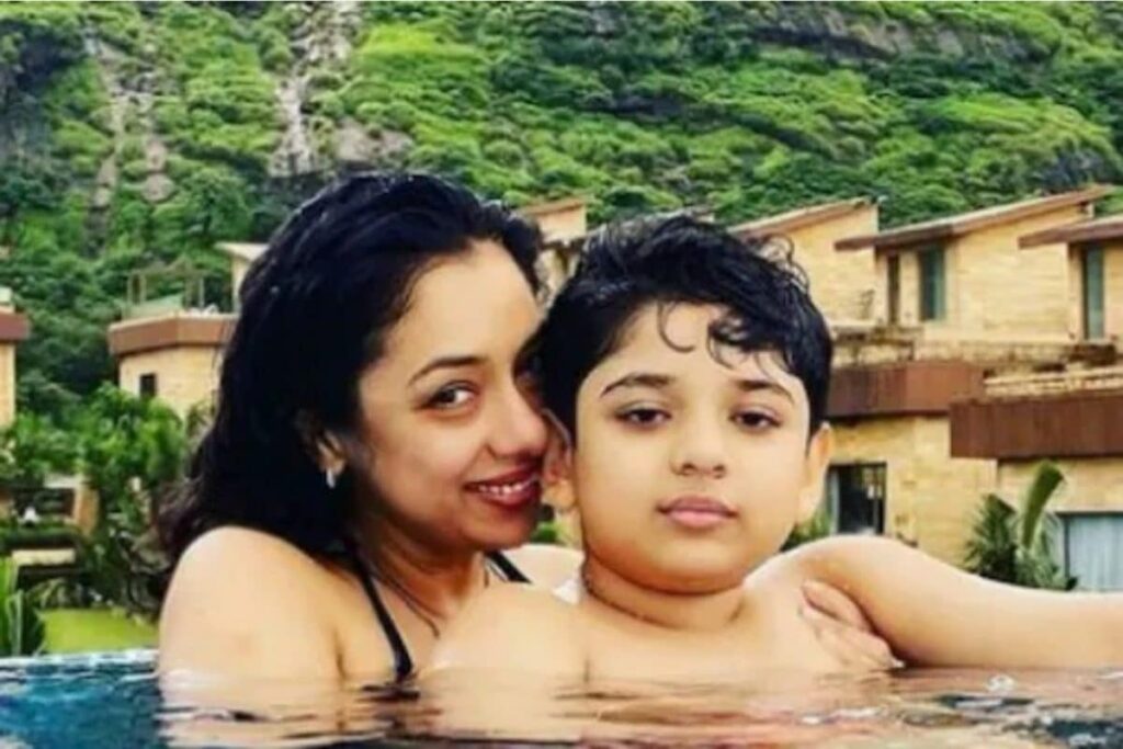 'Anupamaa' Actor Rupali Ganguly Shares Picture With Son, Wishes Him Birthday