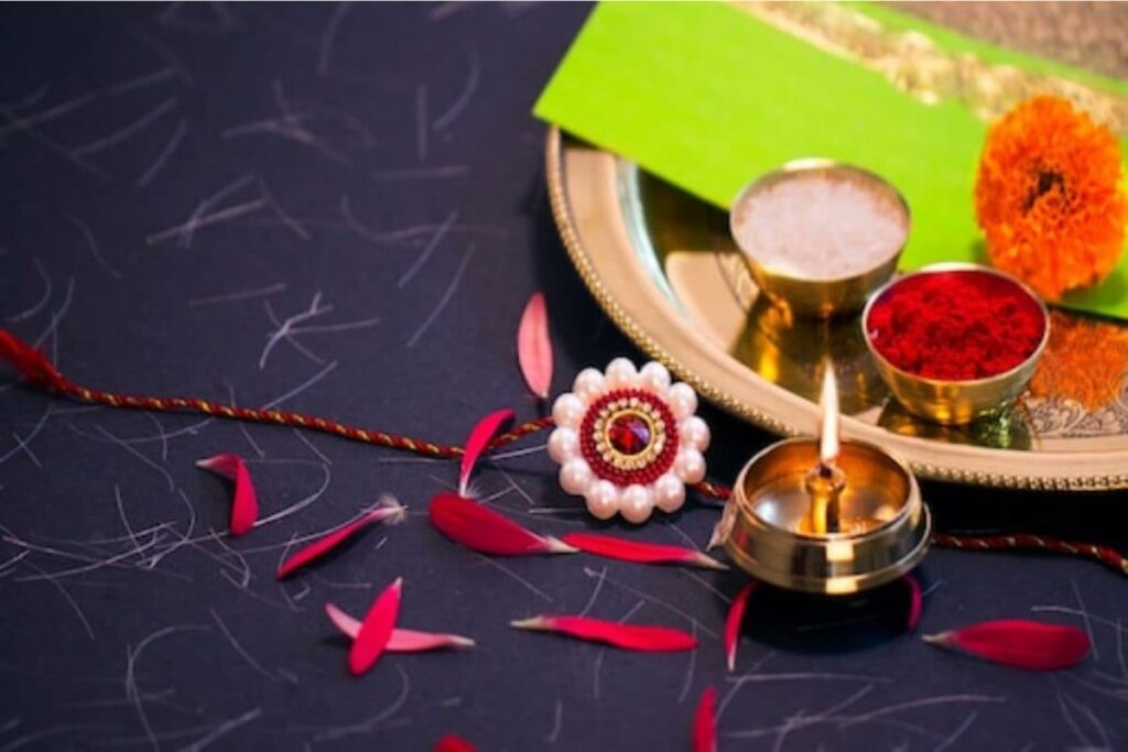 Raksha Bandhan 2021 Date: Shubh Muhurat, Mantra and All You Need to Know