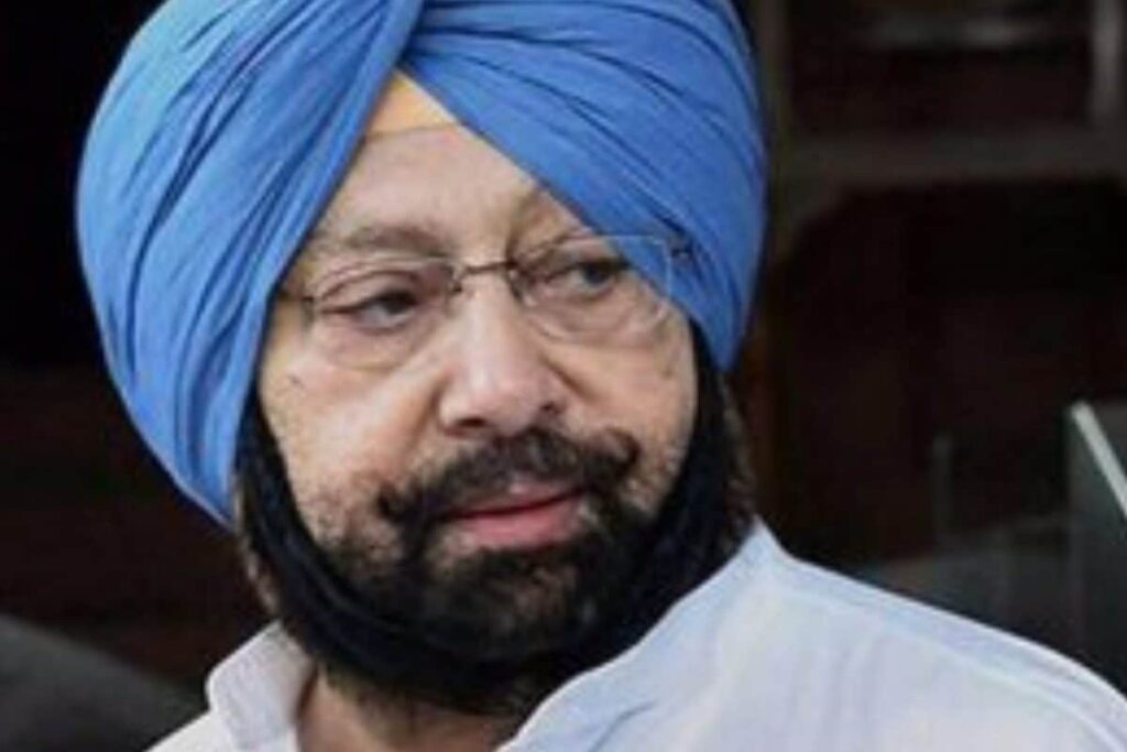 Unvaccinated Govt Employees in Punjab Will Be Sent on Compulsory Leave After Sept 15: Amarinder Singh