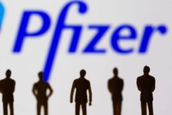 Pfizer Starts Large Trial for Anti-Covid Pill; Over 2,000 Adults to Enroll at First Signs of Infection