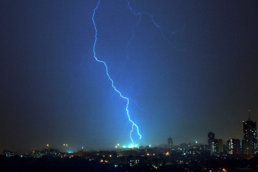 Lightning Strikes Kill Three in Madhya Pradesh Panna District