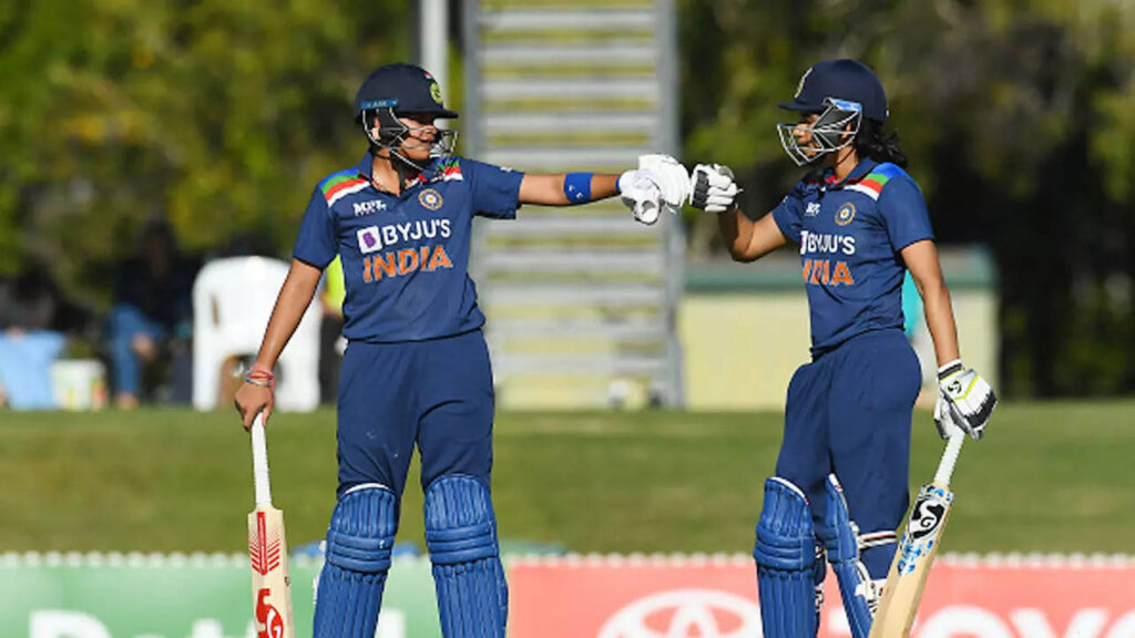 India avoid clean sweep, beat Australia by 2 wickets in women's 3rd ODI