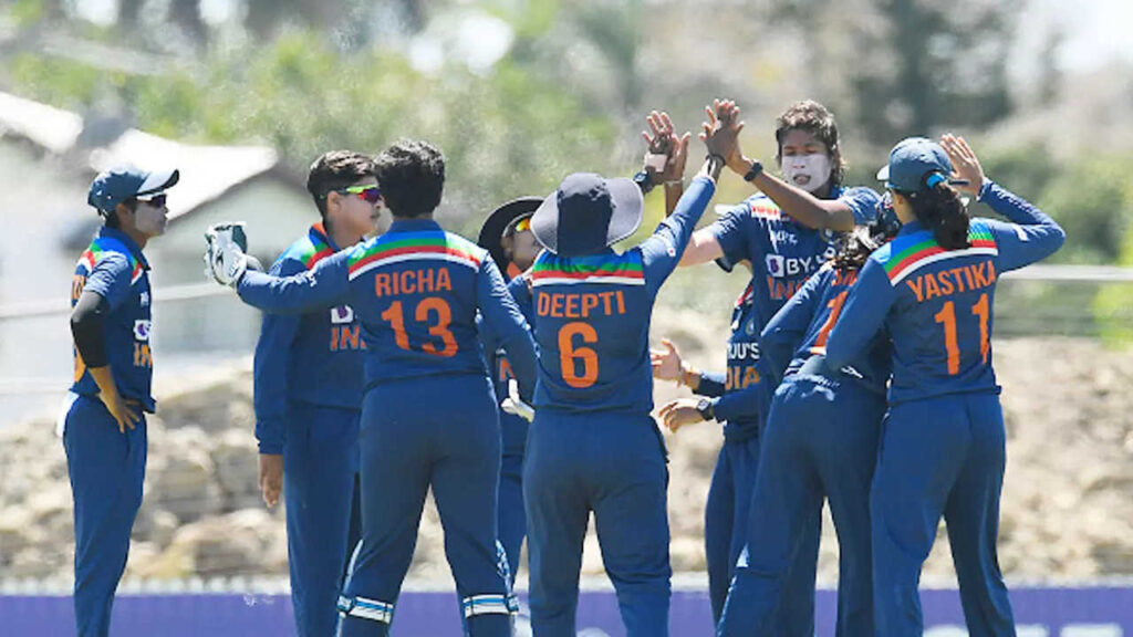 3rd ODI: Indian women hold nerve to script record chase