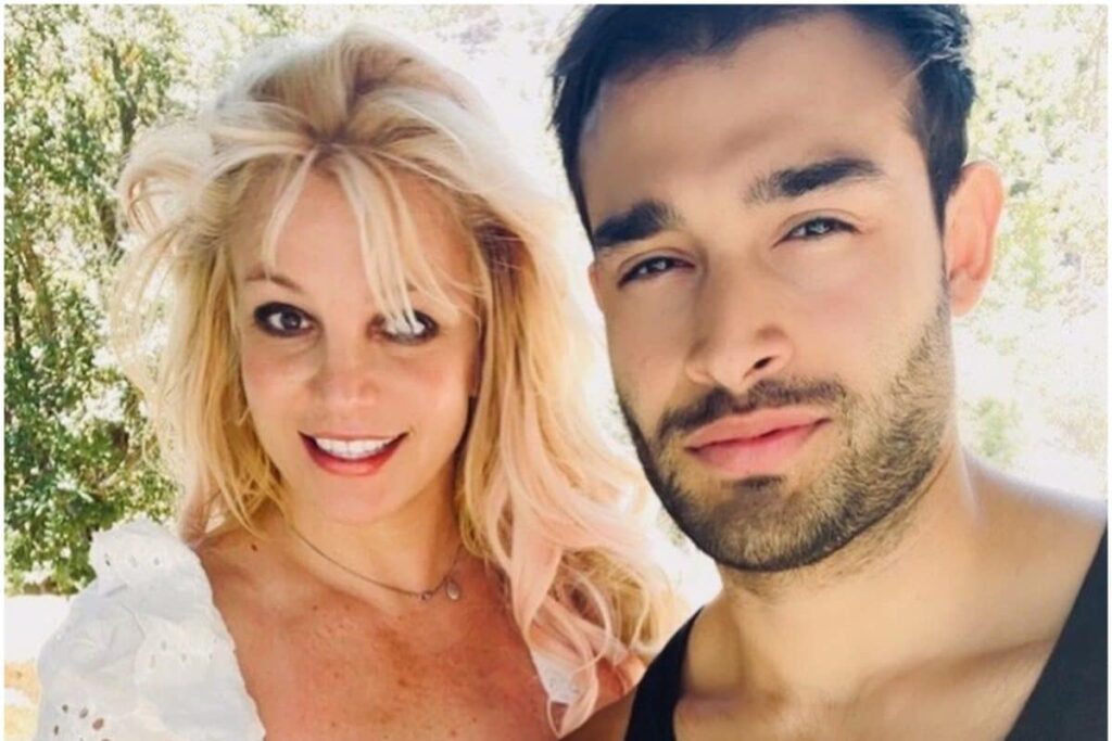 Britney Spears Takes Break From Instagram After Engagement With Sam Asghari, Says 'I’ll Be Back Soon'