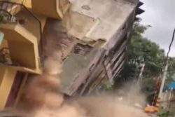 Watch | Narrow Escape for 50 People as 3-storey Building Comes Crashing in Bengaluru