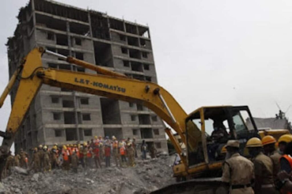 2 Dead, 1 Injured After Slab of Building Collapses in Maharashtra's Thane