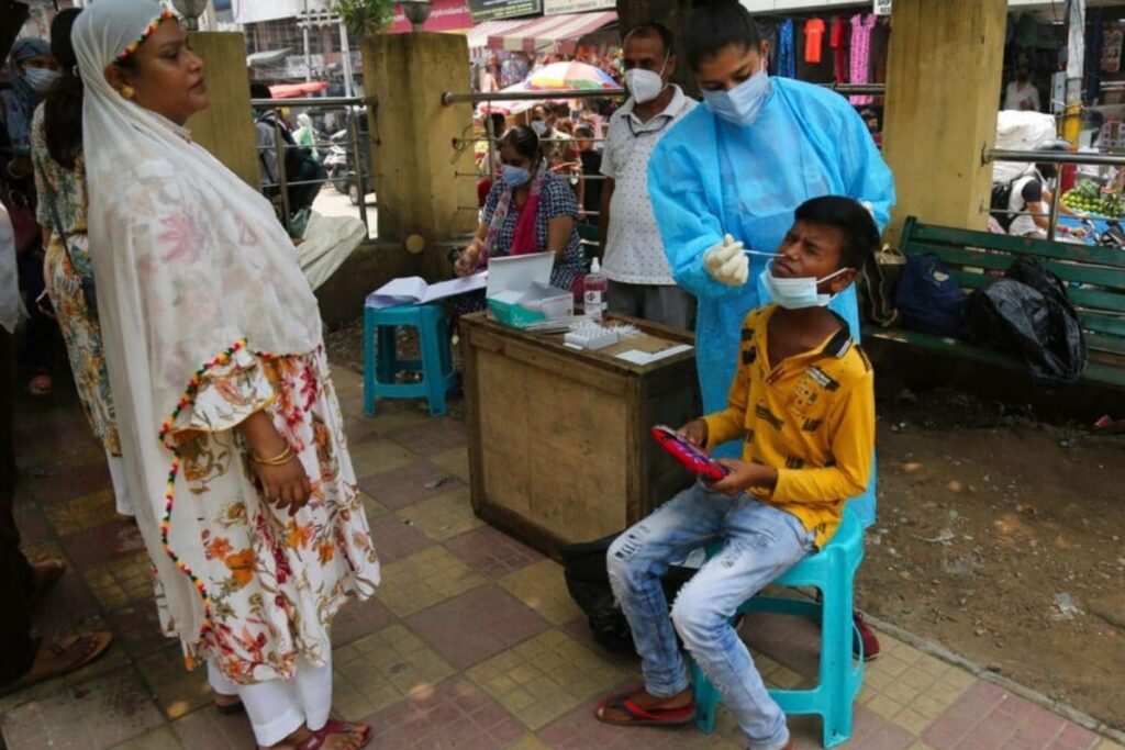 Coronavirus News LIVE Updates: India Ranks 14th Among Populous Nations in Doses Per 100 People; Kerala logs below 30k Cases for 2nd day