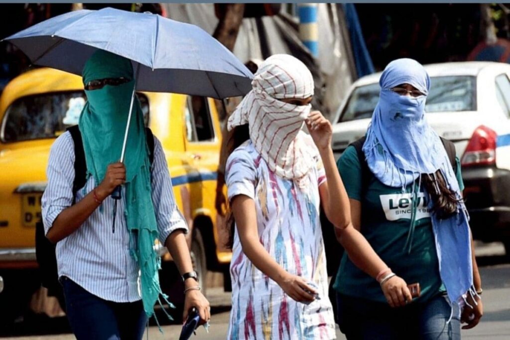 Mercury Rises in Delhi, Rainfall Unlikely in Next Two Days: IMD