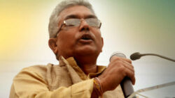 Bhabanipur bypoll: Dilip Ghosh allegedly manhandled, Arjun Singh faces 'go back' slogans