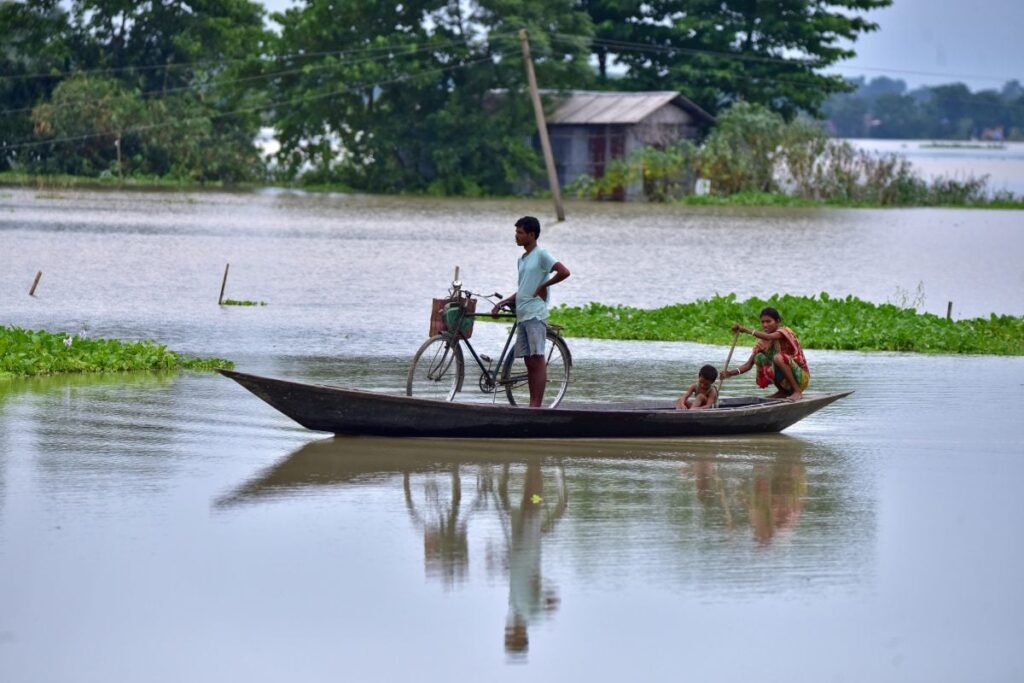 Flood Fury in 3 States: Some Rivers Flowing Above Danger Level in Bihar, UP; Water Recedes in Assam