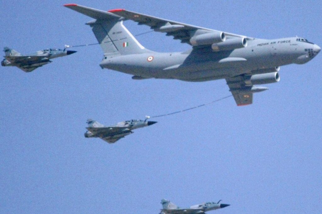 Exclusive | In Key Reforms, IAF May Soon be Able to Hire Mid-air Refuelling Aircraft for Emergency Situations