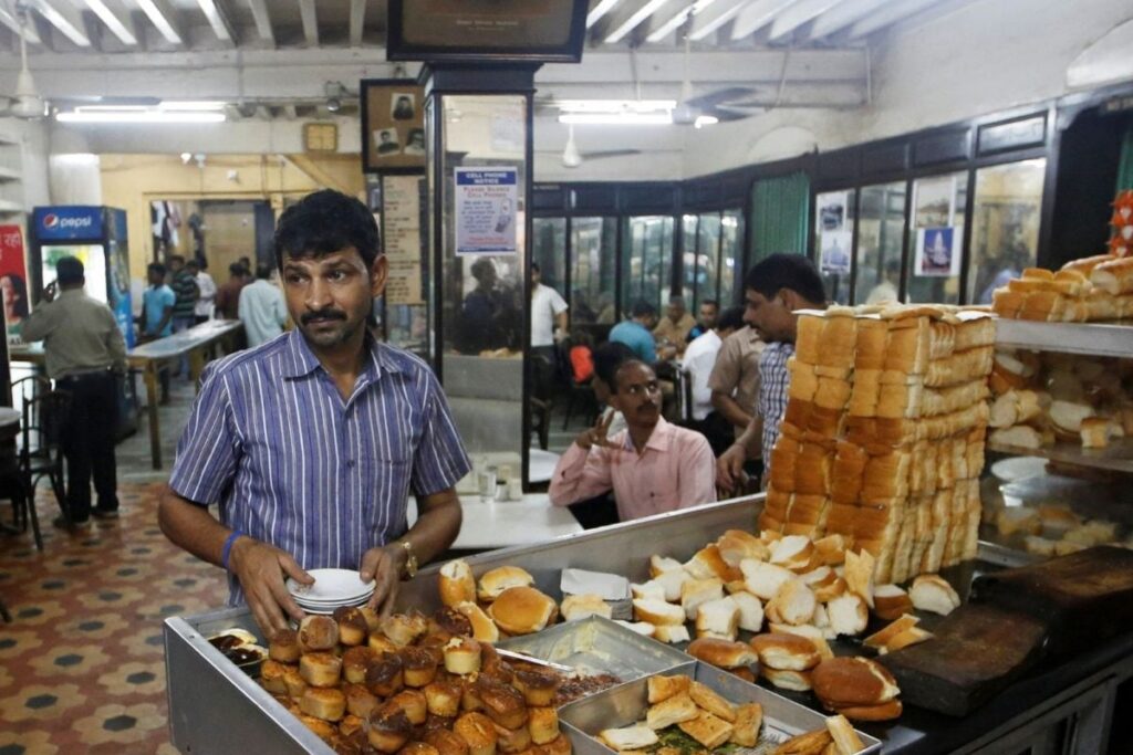 As Noida  Eases Night Curfew, Demand for Late-night Food Delivery Grows