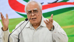 G-23 leaders condemn protest outside Kapil Sibal's house, term it ''orchestrated hooliganism''