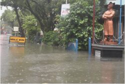 Indian Railways Update: Trains Diverted, Short Terminated and Cancelled Due to Heavy Rainfall in Kolkata; Check Full List