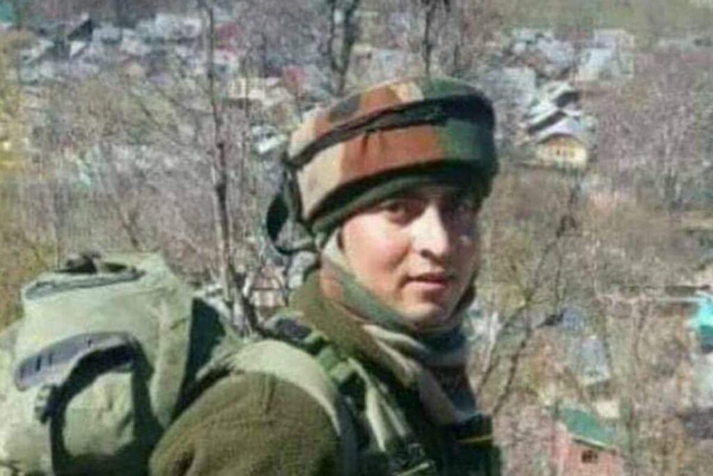 Decomposed Body of Suspected Territorial Army Soldier Missing For a Year Found in J&K's Kulgam