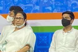 At Bhowanipore Campaign, Mamata Hints at National Ambition, Steps Up Attack on BJP, Cong