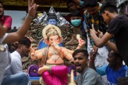 Ganesh Chaturthi Celebrations Begins on Muted Note in Pune amid Covid-19 Restrictions