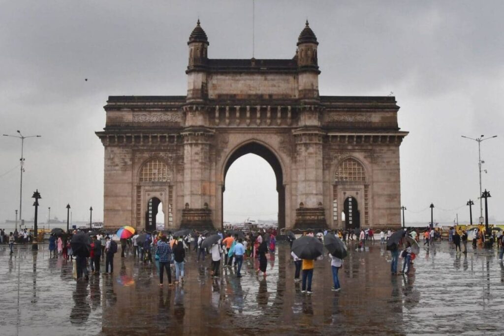 Mumbai, Konkan and Western Maharashtra on Heavy Rain Alert, Says IMD