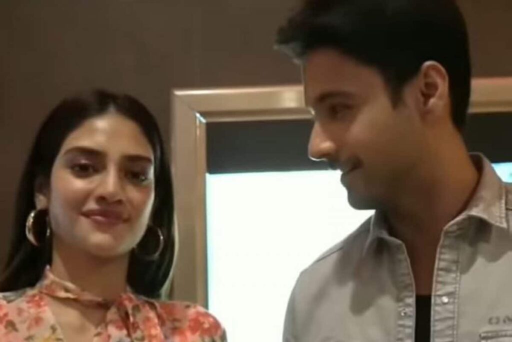 Nusrat Jahan Shares Fan-made Video Congratulating Her and Yash Dasgupta on Baby's Birth