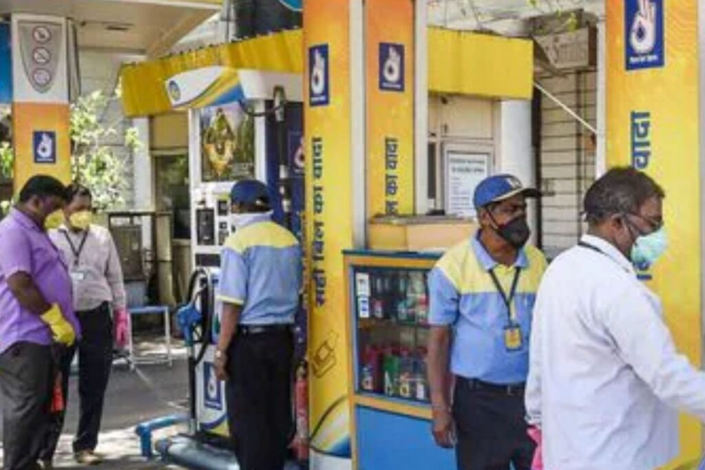 Miscreants Loot Over Rs 7.5 Lakh from Petrol Pump Staff in Jharkhand