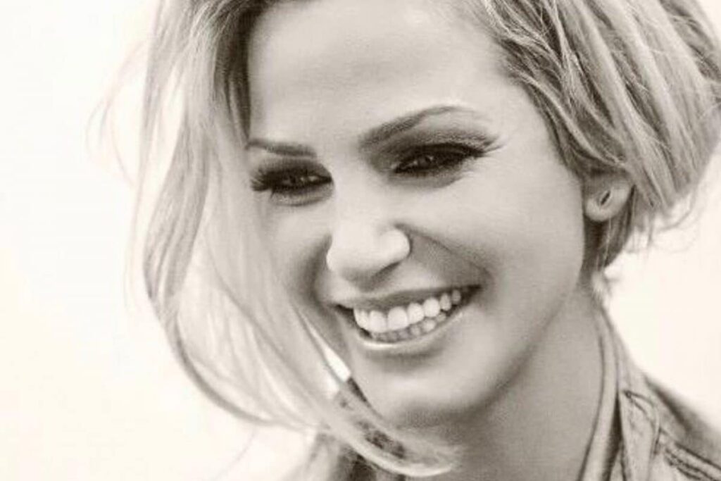 Girls Aloud Star Sarah Harding Dies at 39 After Losing Battle With Cancer