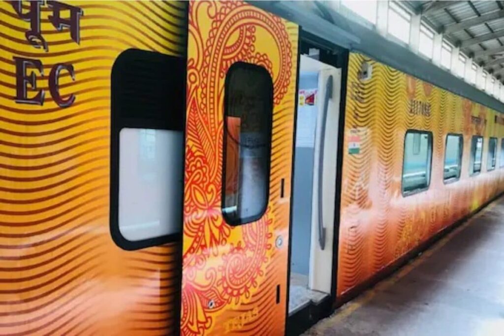 Railways Introduces Its First 3-tier AC Economy Coach. Here's All You Need to Know