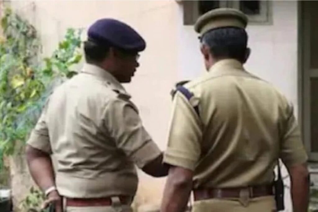 70-yr-old Jharkhand Man Beats Wife to Death Over Delay in Serving Dinner; Arrested