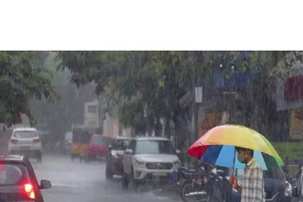 Light Rain Expected in Delhi-NCR, IMD Issues Green Alert