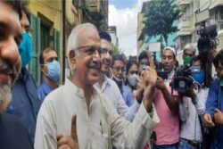 Bhawanipur Bypoll: Sobhandeb, Who Vacated Seat for Mamata Banerjee, Casts Vote