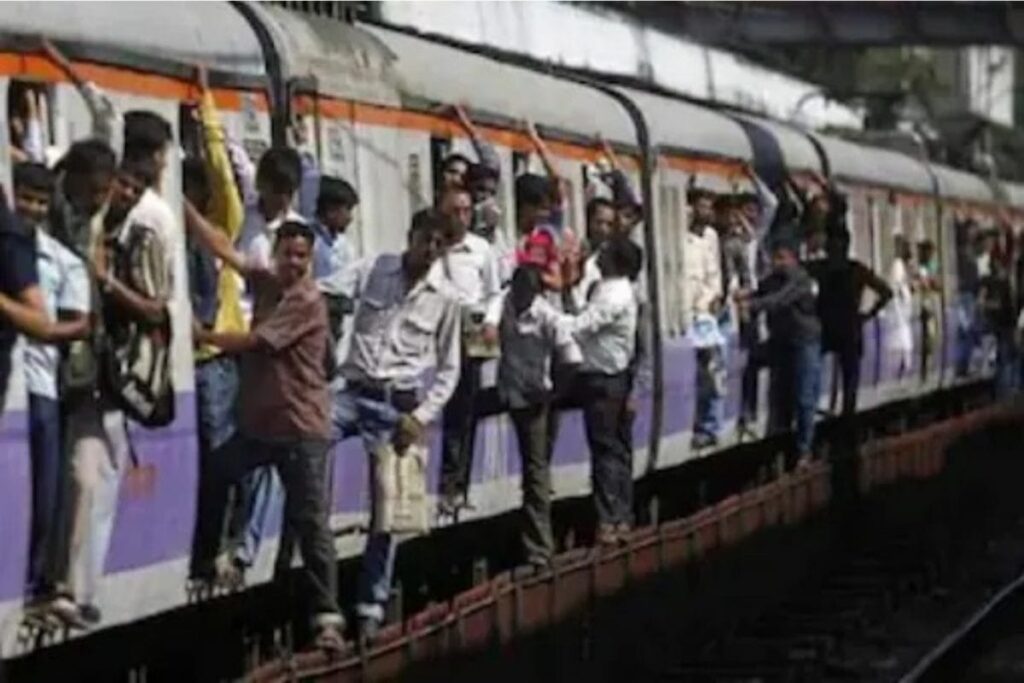 Big Drop in Passenger Volume, Only 30 Lakh Use Mumbai Local Trains Daily in August