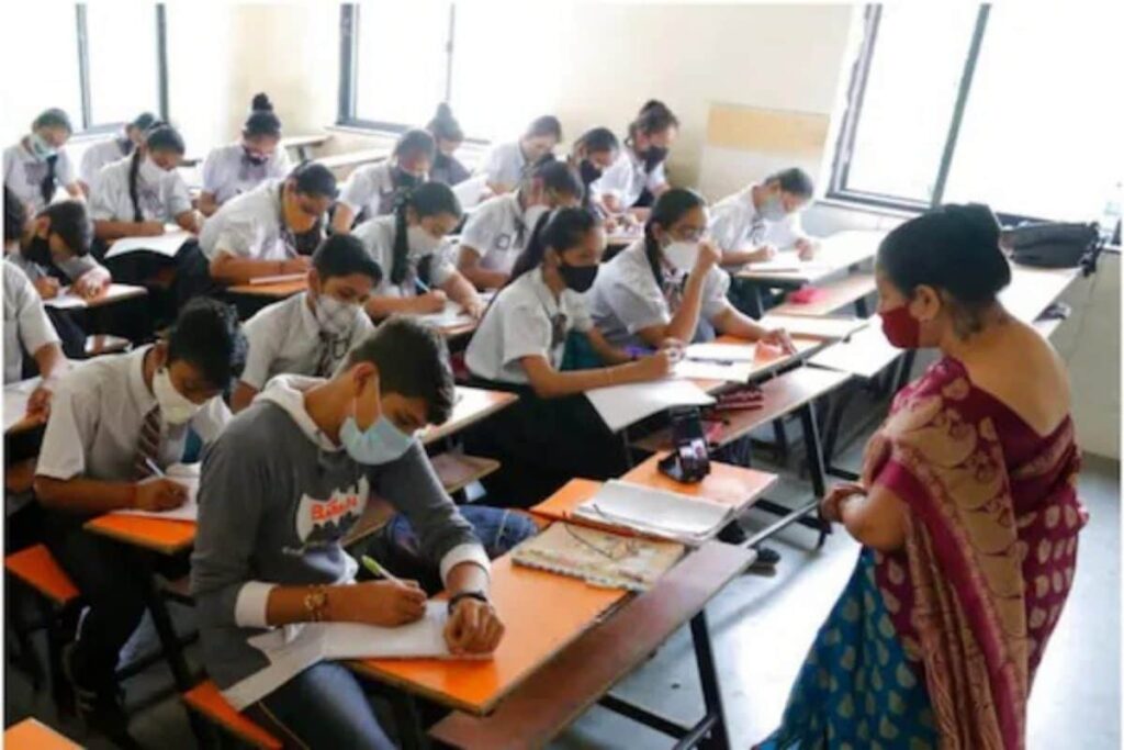 Gujarat Govt Withdraws Controversial Order on Duty Hours For Primary School Teachers