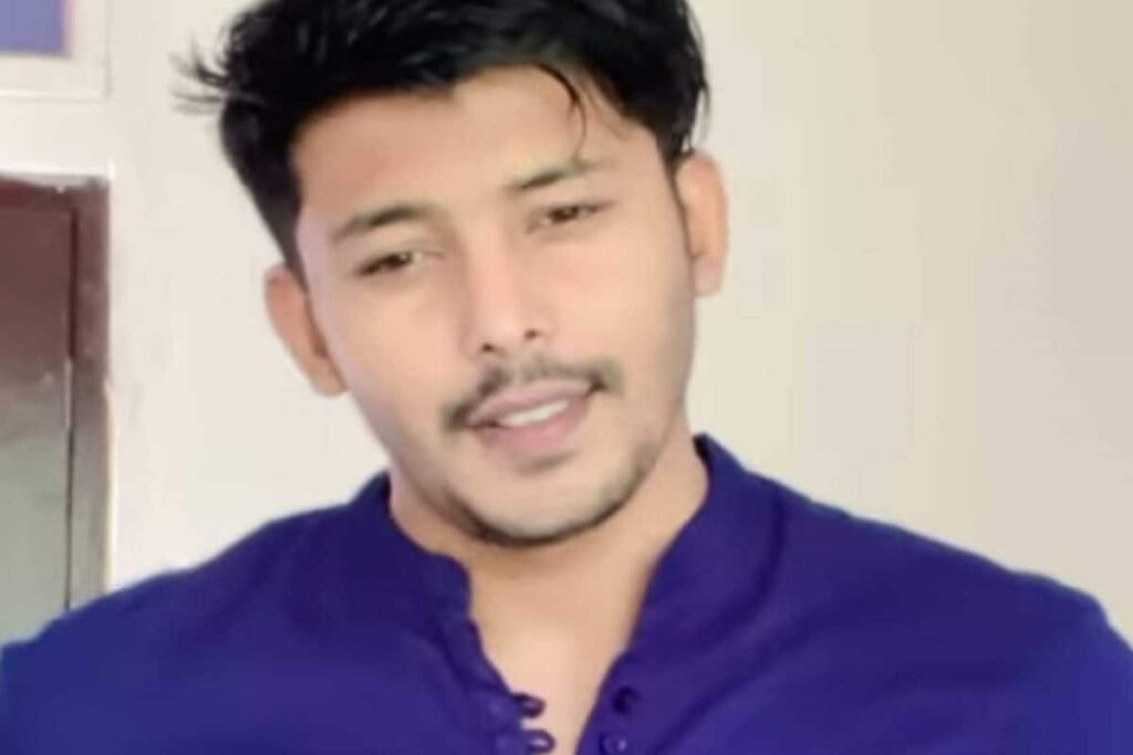 Viral Videos of Sidharth Shukla’s Lookalike Take Internet by Storm