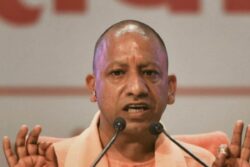 Big Poll Bonanza for UP Farmers: CM Yogi Announces Rs 25 Per Quintal Hike in Sugarcane Purchase Price