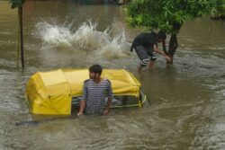 Schools, Colleges in Uttar Pradesh to Remain Shut on Friday, Saturday As Heavy Rain Pounds State