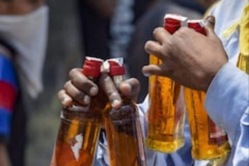 Rajasthan Bypolls: Illicit Liquor, Cash Worth Over Rs 79 Lakh Seized in Vallabhnagar, Dhariawa