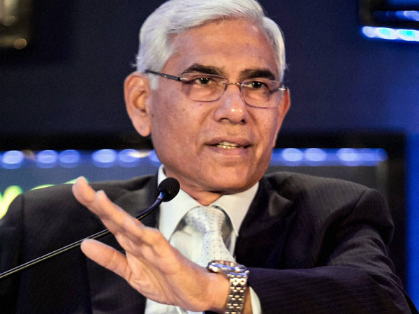 Ex-CAG Vinod Rai tenders unconditional apology to Cong leader Sanjay Nirupam in defamation case