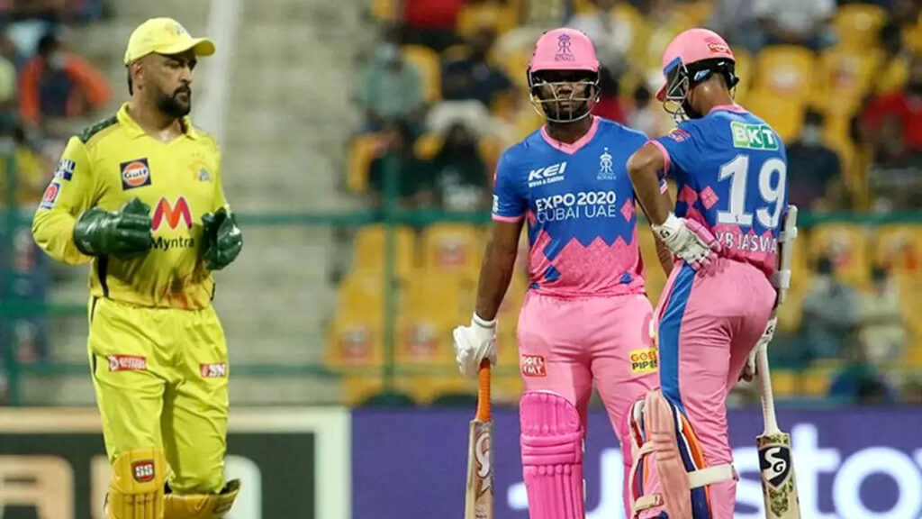 IPL: Dew made the pitch flat, says CSK skipper Dhoni