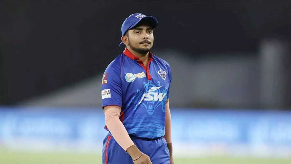 MS Dhoni is something different, says awestruck Prithvi Shaw