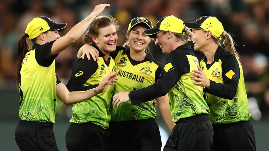 Australia's women cricketers get pay rise but 'big gap' remains