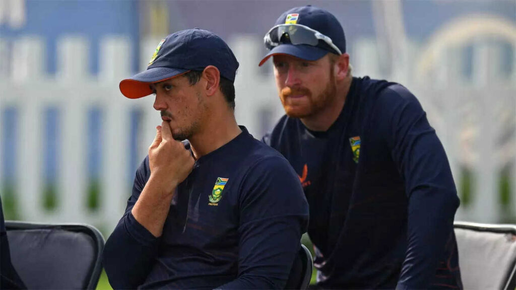 South Africa wait on De Kock explanation to decide his future