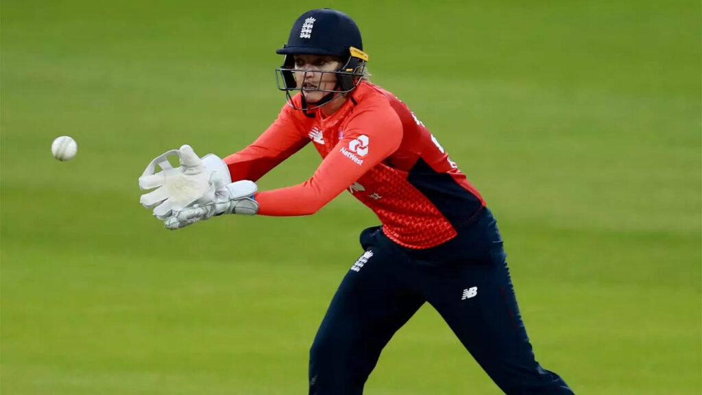 Taylor becomes first woman coach in men's professional franchise cricket