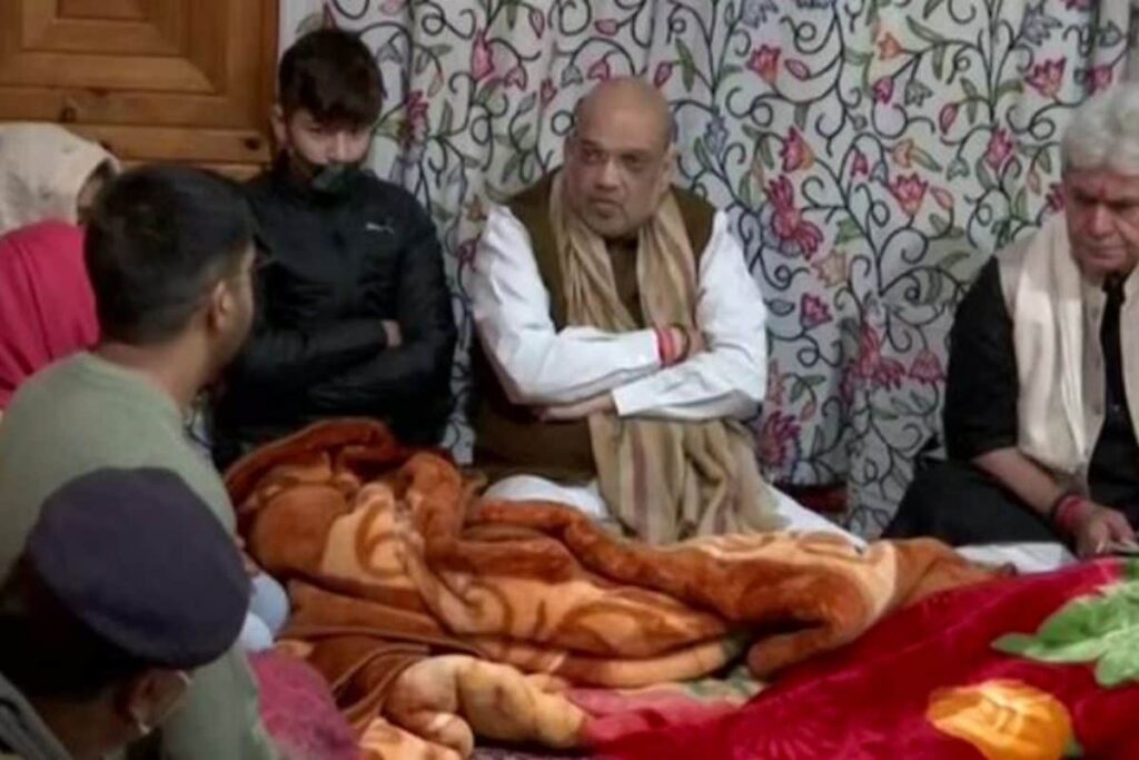 Amit Shah's Appeal to J&K's Youth: Contribute to the Development of Valley