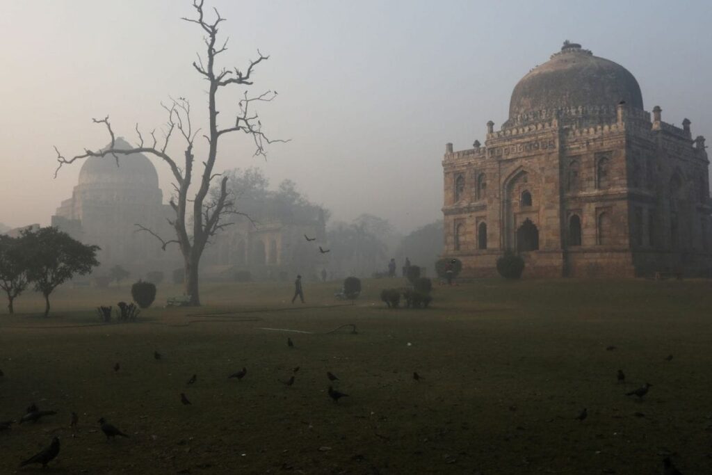 Delhi's Air Quality Recorded in Upper Level of 'Poor' Category Amid 20% Rise in Stubble Burning